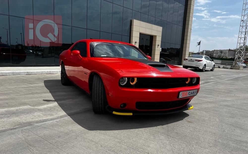Dodge Challenger